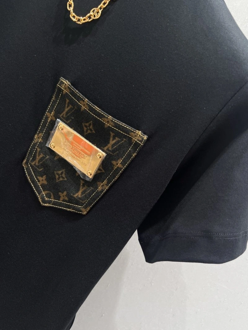 Practical Louis Vuitton T-Shirts 130472