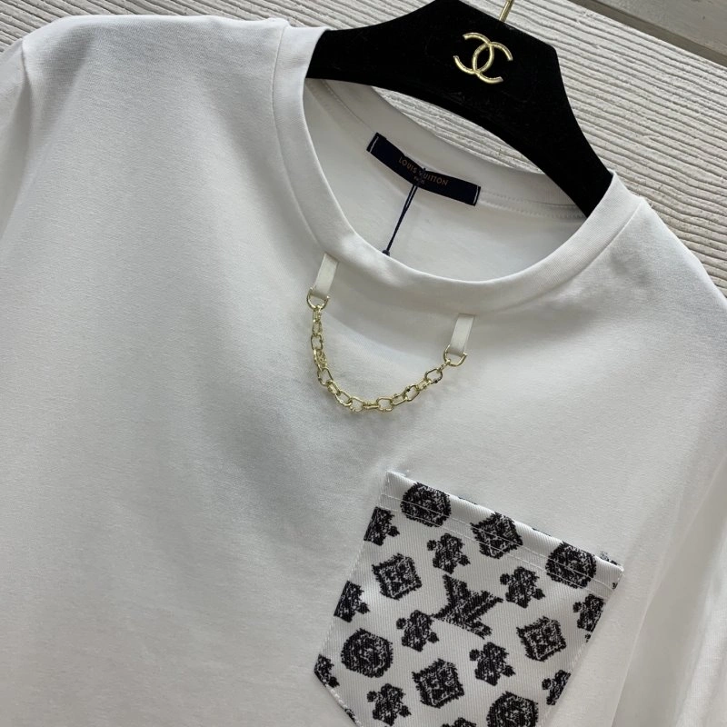 SoftTouch Louis Vuitton T-Shirts 130474