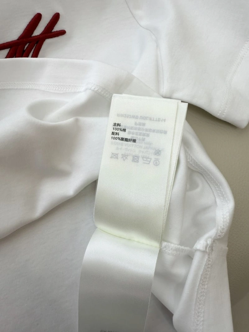 Louis Vuitton T-Shirts Sporty 130456