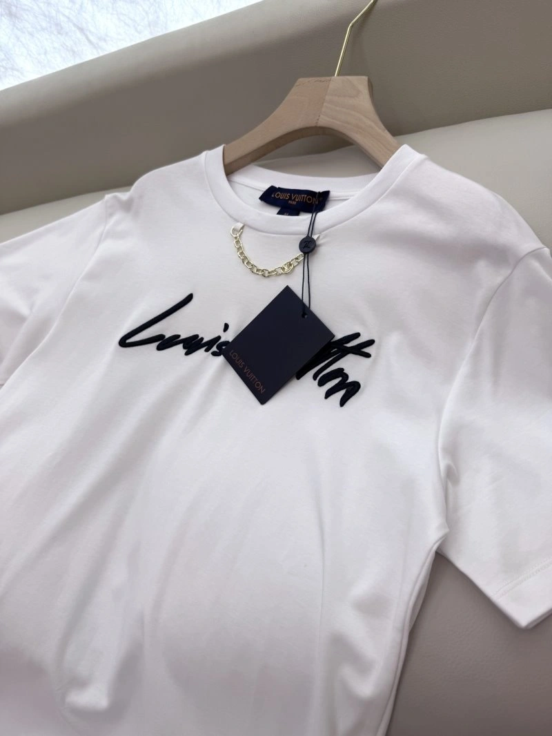 WaterResistant Louis Vuitton T-Shirts 130454