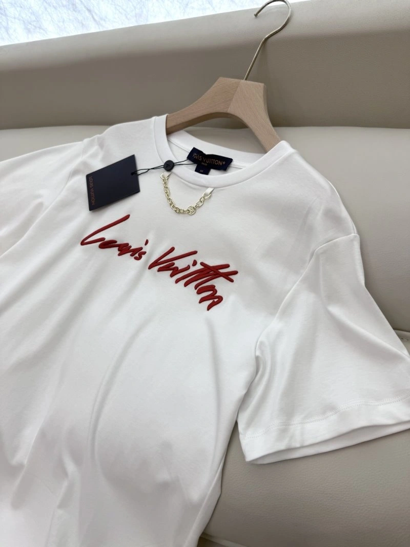 FreshLook Louis Vuitton T-Shirts 130468