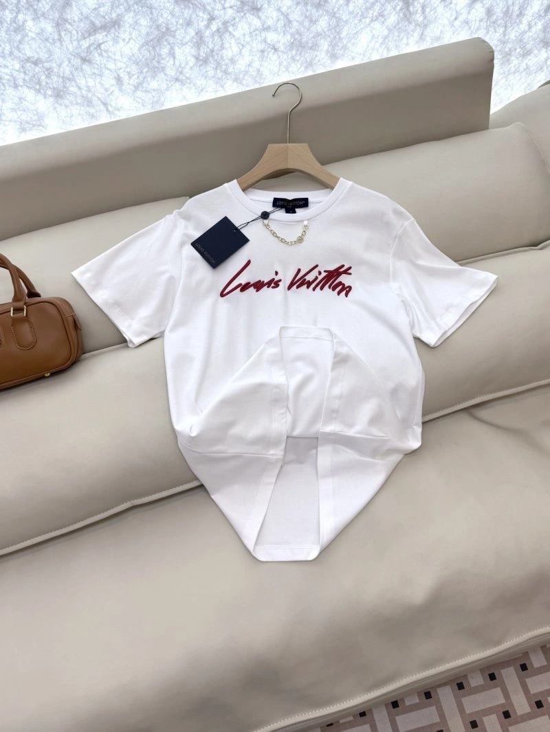 FreshLook Louis Vuitton T-Shirts 130468