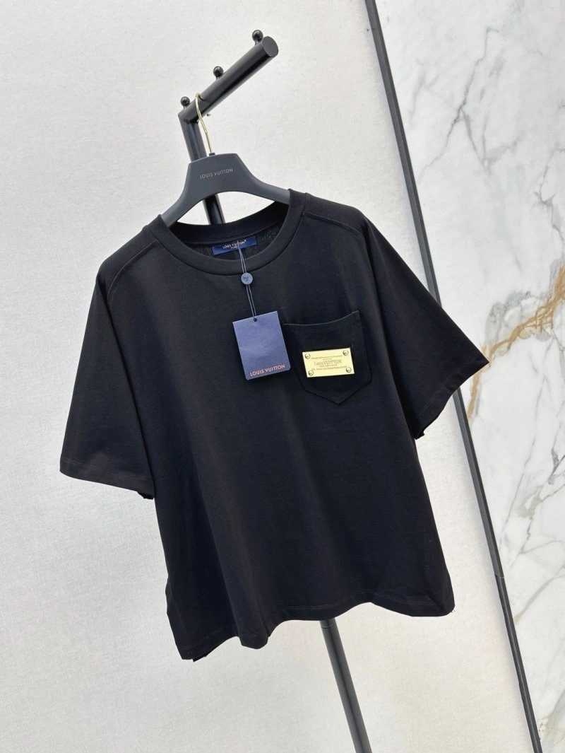Louis Vuitton T-Shirts AllSeason 130476