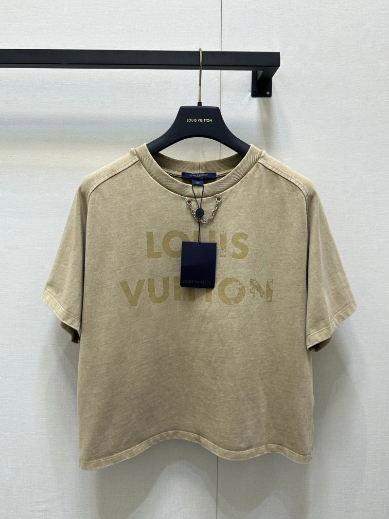 Louis Vuitton T-Shirts Stretchable 130449