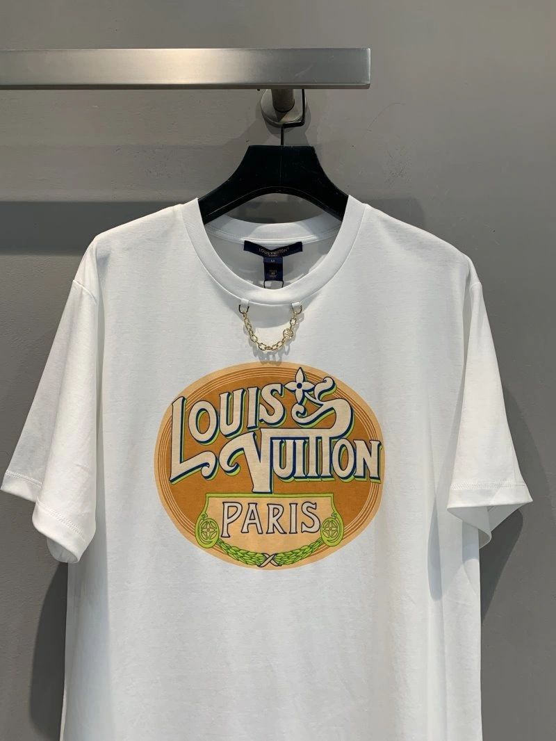 Louis Vuitton T-Shirts Breathable 130453