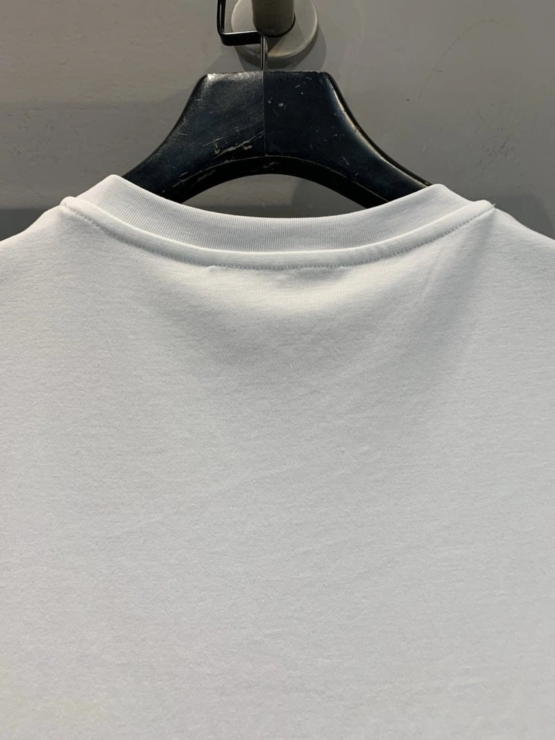Louis Vuitton T-Shirts Breathable 130453