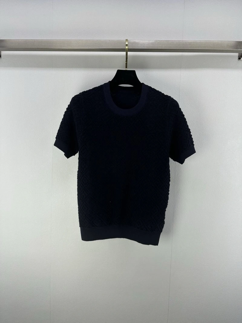 Practical Louis Vuitton T-Shirts 130448