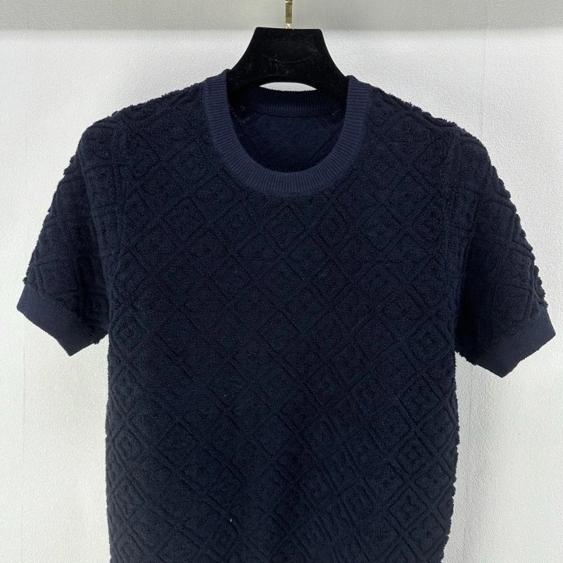 Practical Louis Vuitton T-Shirts 130448