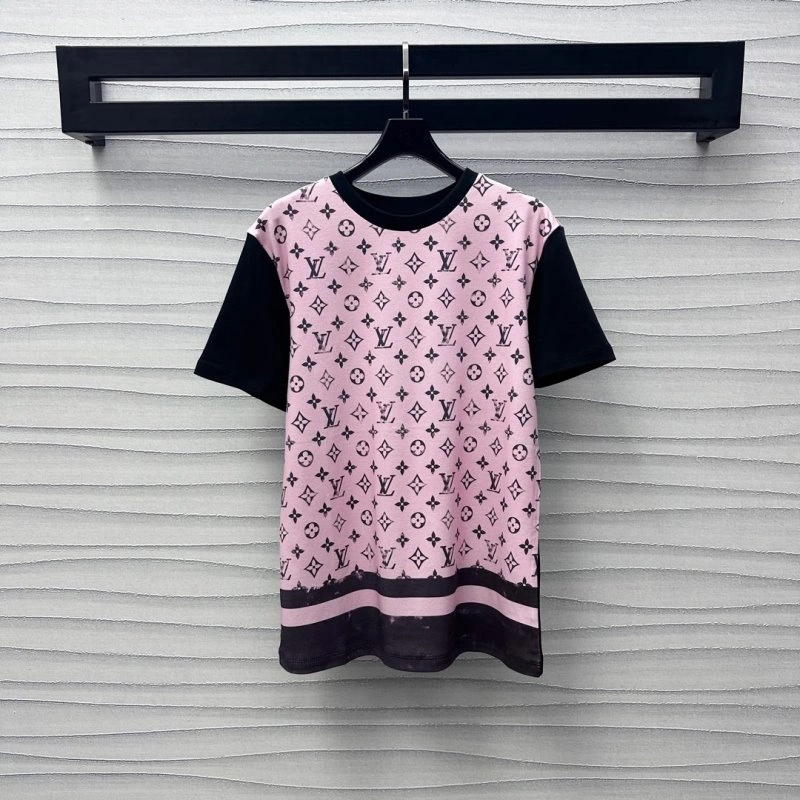 Louis Vuitton T-Shirts Comfortable 130444