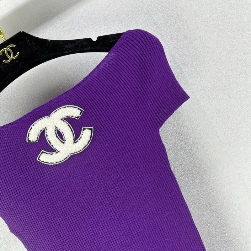 Tailored Louis Vuitton T-Shirts 130441