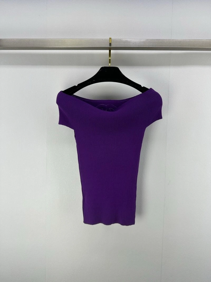 Tailored Louis Vuitton T-Shirts 130441