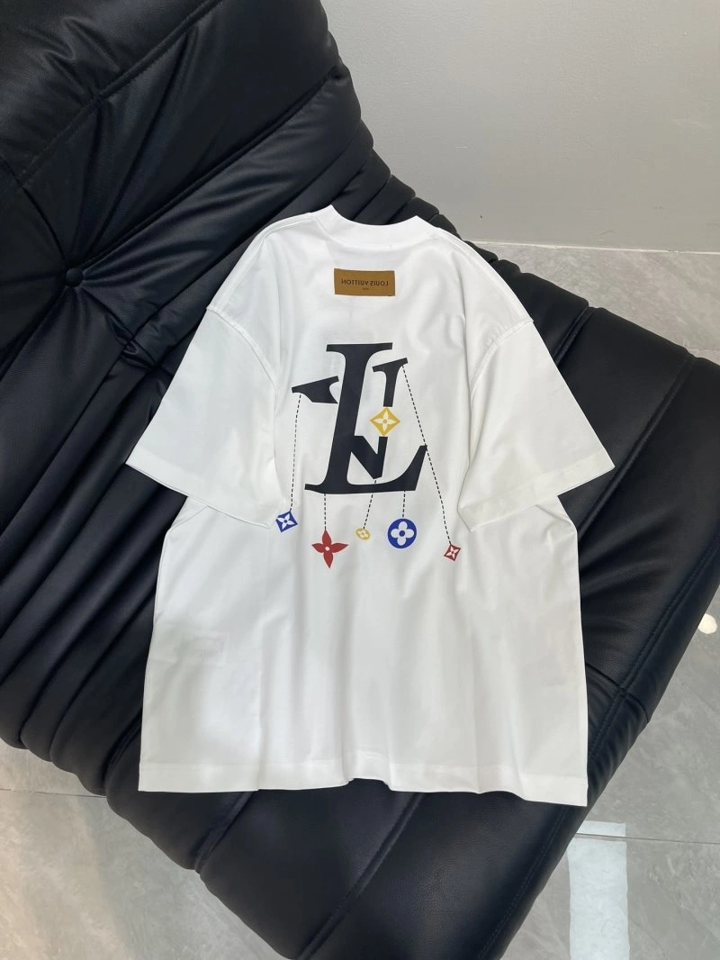 Louis Vuitton T-Shirts Snug 130431