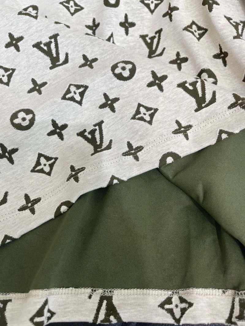 FreshLook Louis Vuitton T-Shirts 130437