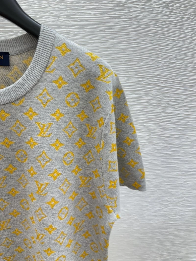 Affordable Louis Vuitton T-Shirts 130427