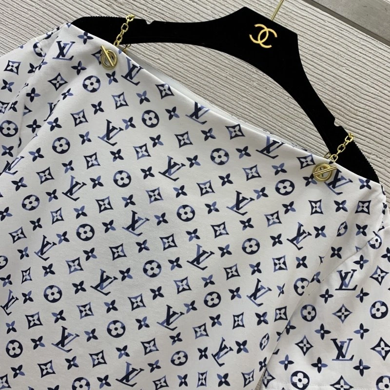 RelaxedFit Louis Vuitton T-Shirts 130433