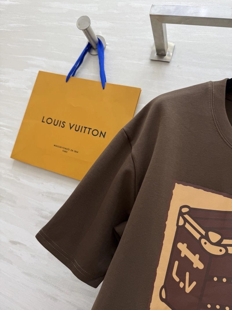 Louis Vuitton T-Shirts AllSeason 130432