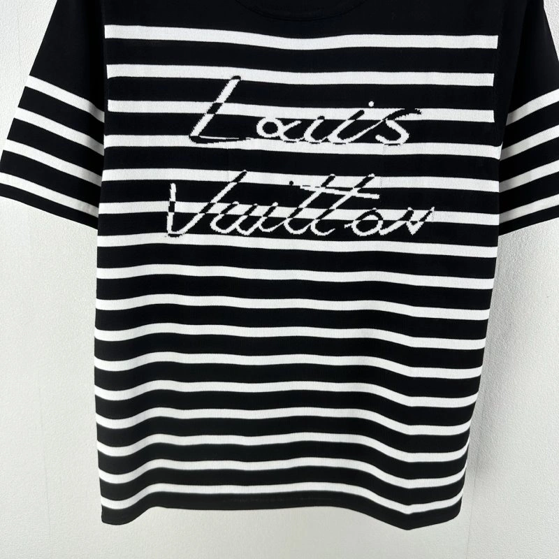 Louis Vuitton T-Shirts Comfortable 130424