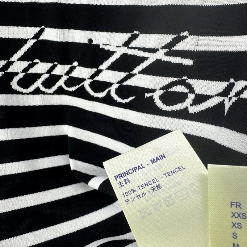 Louis Vuitton T-Shirts Comfortable 130424