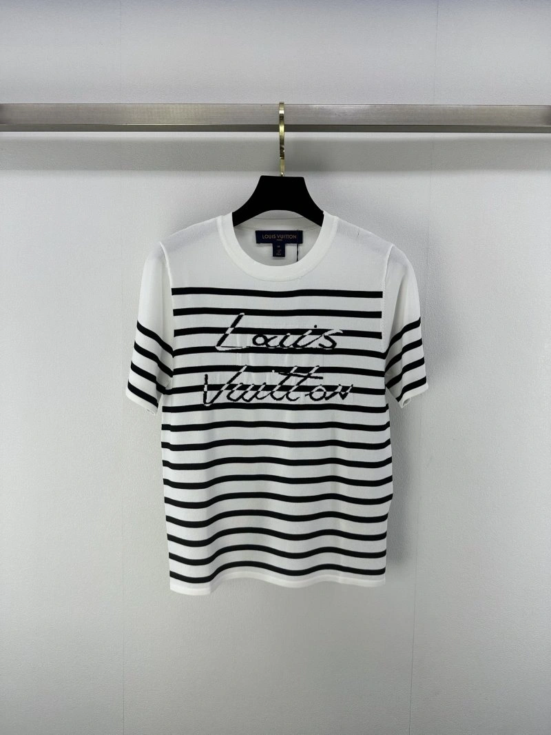 Louis Vuitton T-Shirts Minimalist 130419
