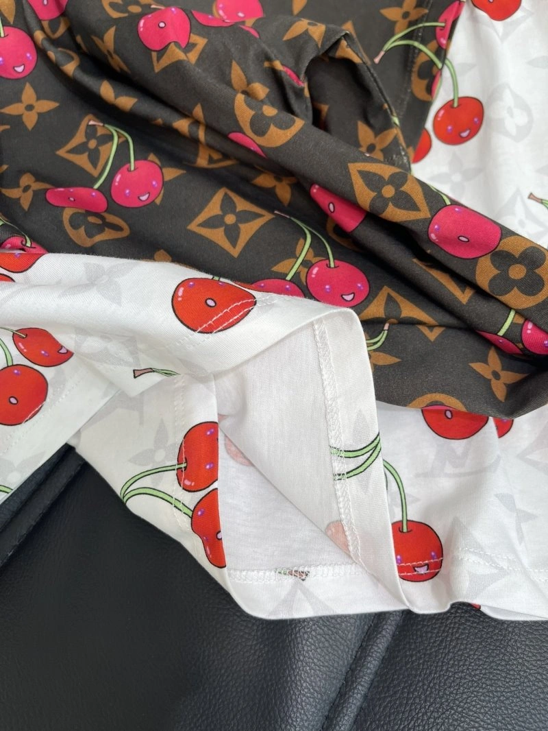 UrbanStyle Louis Vuitton T-Shirts 130410