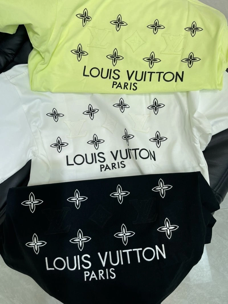 Louis Vuitton T-Shirts Sustainable 130403
