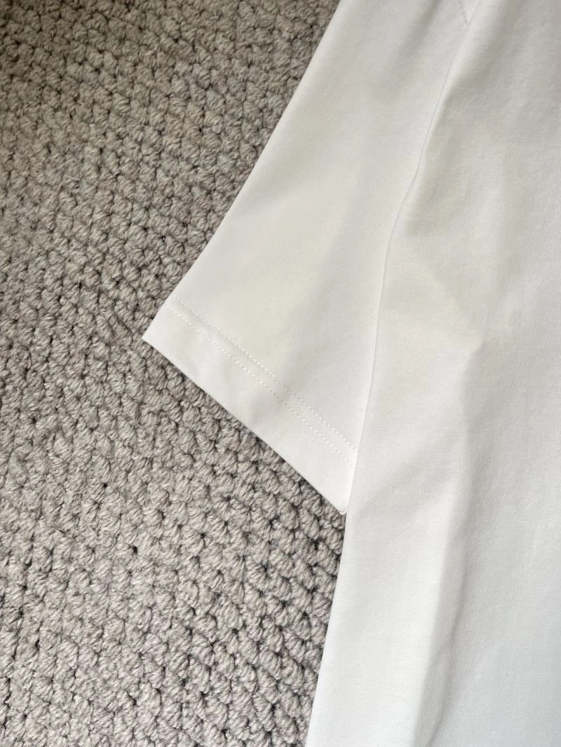 MultiPurpose Louis Vuitton T-Shirts 135725