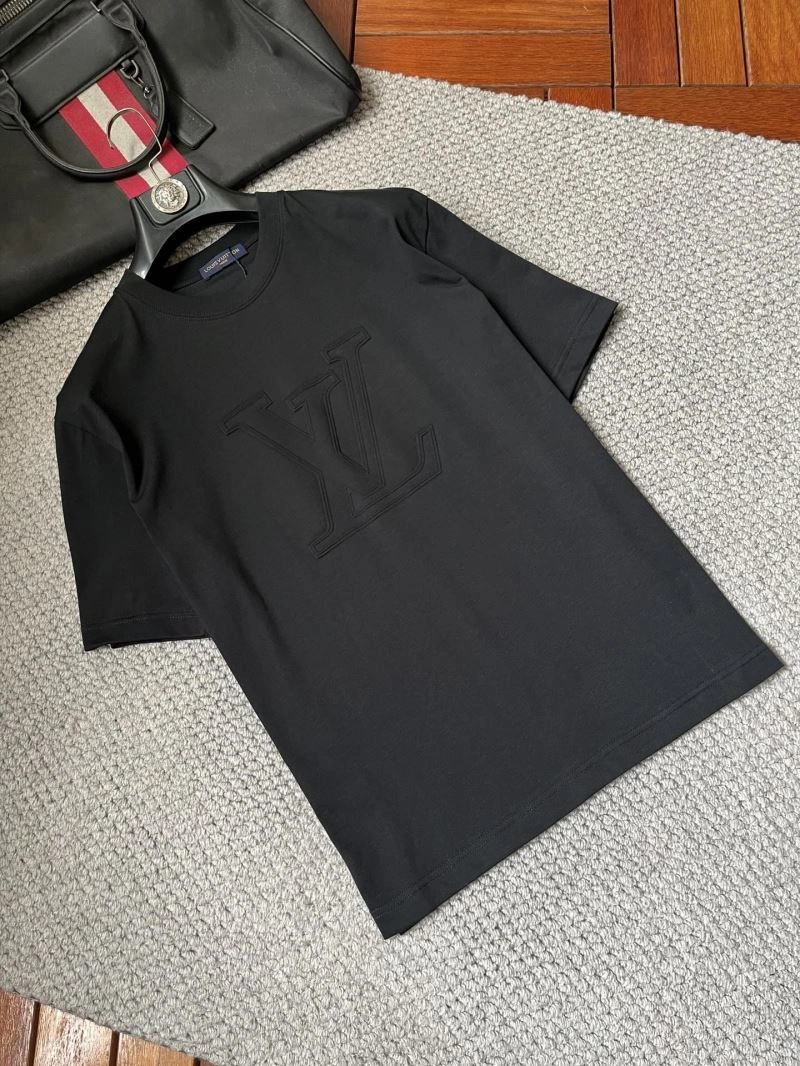 Reliable Louis Vuitton T-Shirts 135720