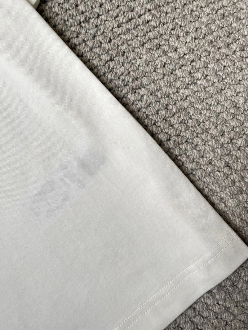 Reliable Louis Vuitton T-Shirts 135720