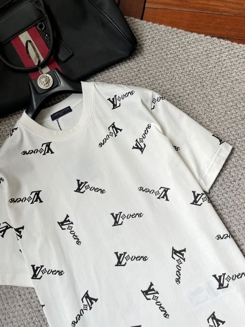 Louis Vuitton T-Shirts Classic 135718