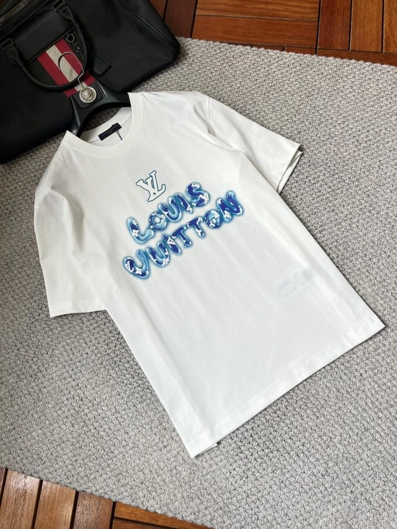 Trendsetting Louis Vuitton T-Shirts 135716