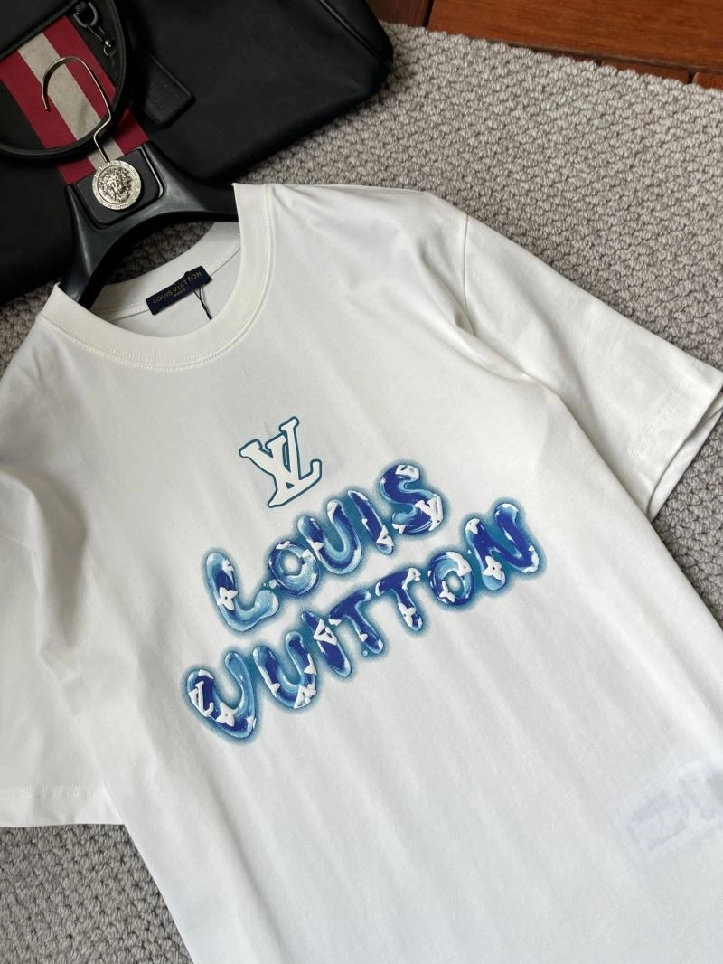 Trendsetting Louis Vuitton T-Shirts 135716