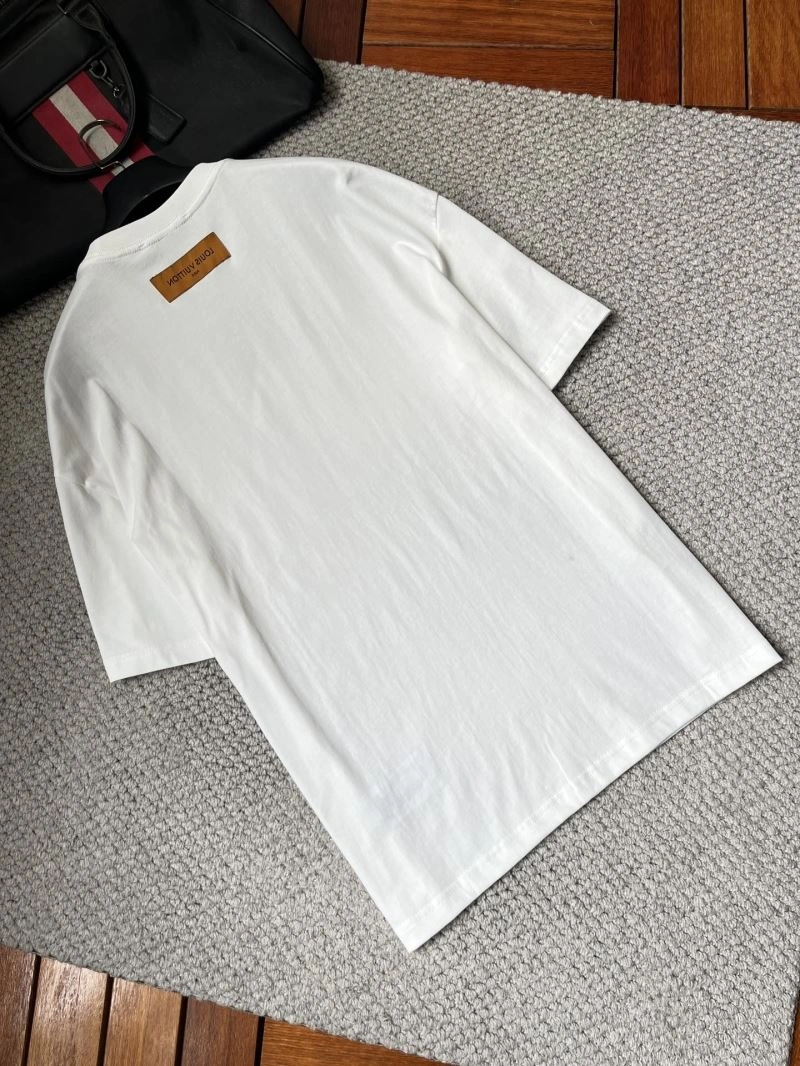 HighPerformance Louis Vuitton T-Shirts 135712