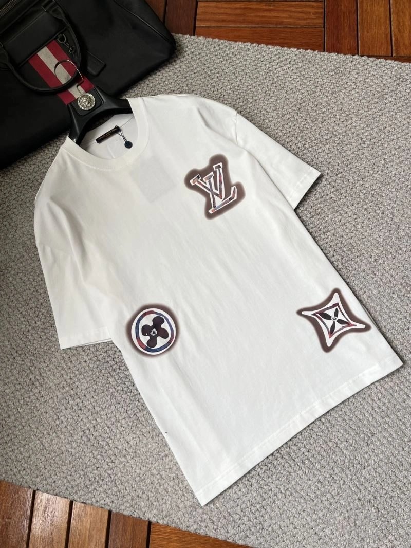 Original Louis Vuitton T-Shirts 135711