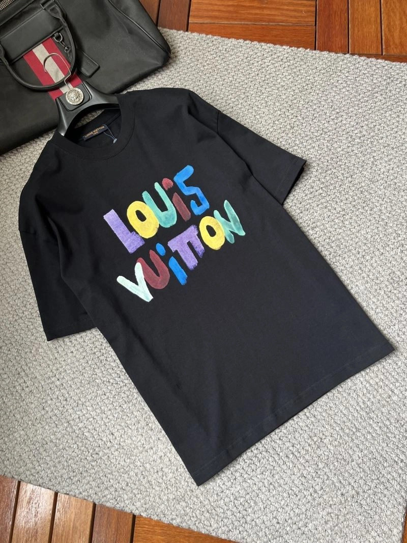 Casual Louis Vuitton T-Shirts 135710
