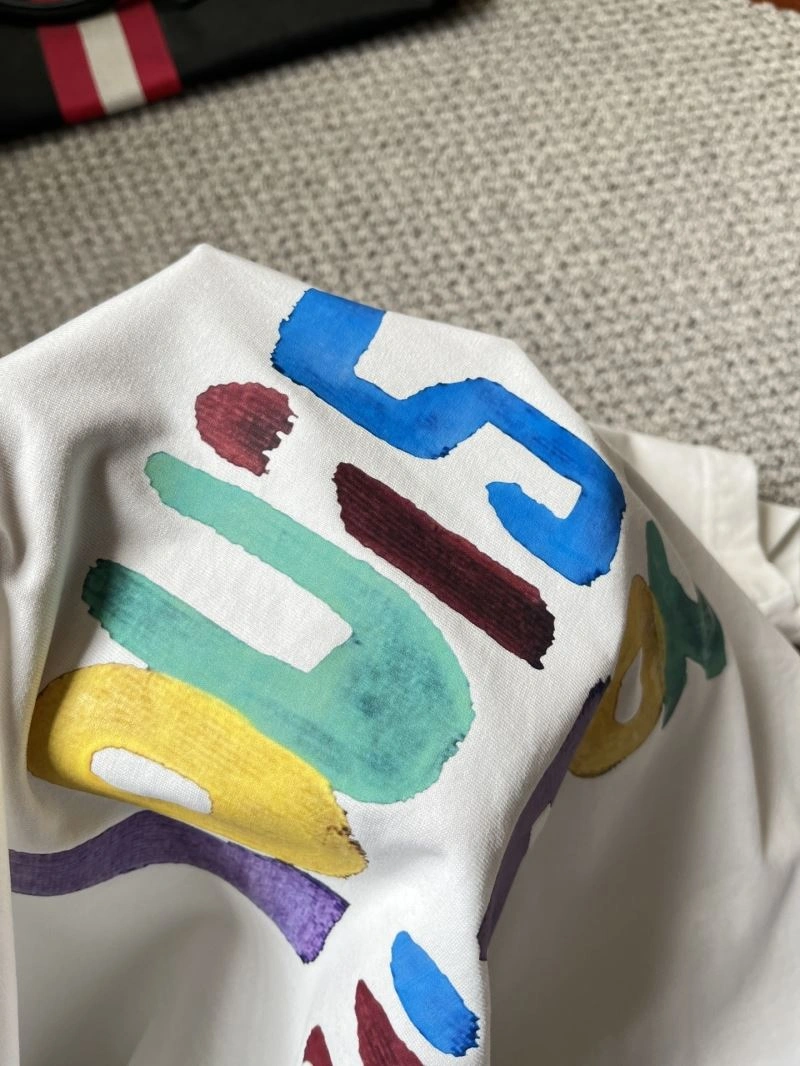 Casual Louis Vuitton T-Shirts 135710