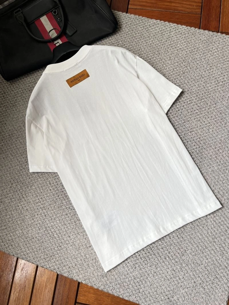 Casual Louis Vuitton T-Shirts 135710
