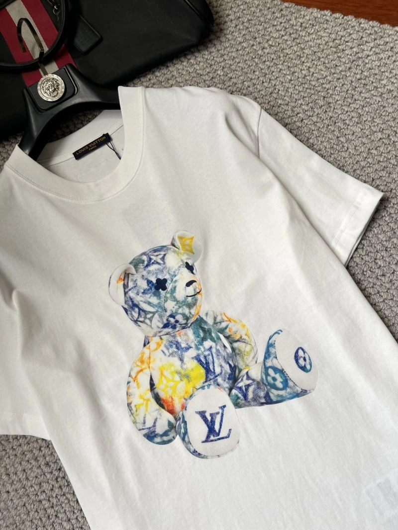 FreshLook Louis Vuitton T-Shirts 135709