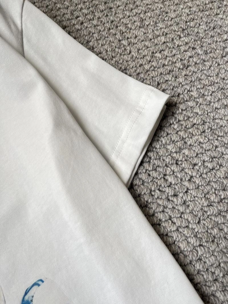 FreshLook Louis Vuitton T-Shirts 135709