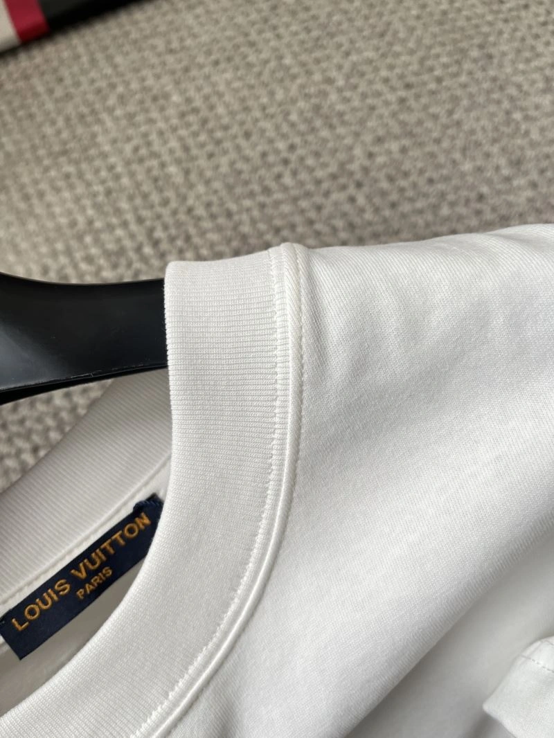FreshLook Louis Vuitton T-Shirts 135709