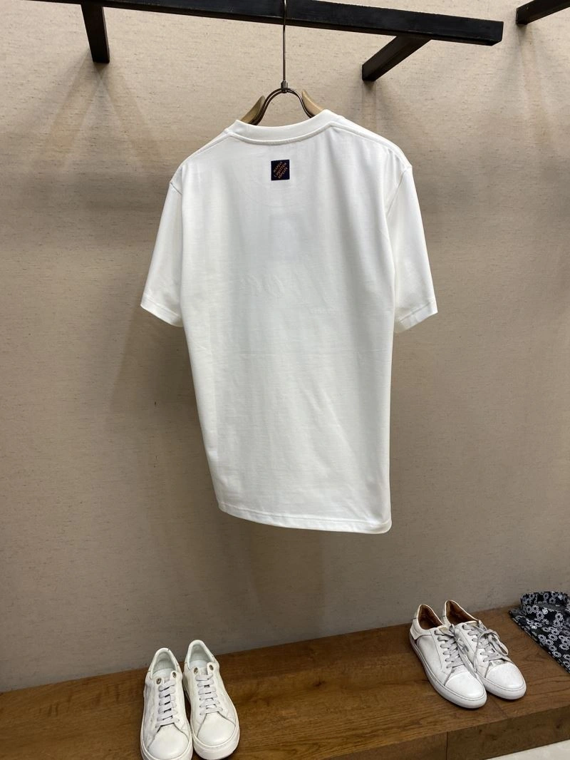 Comfortable Louis Vuitton T-Shirts 135687