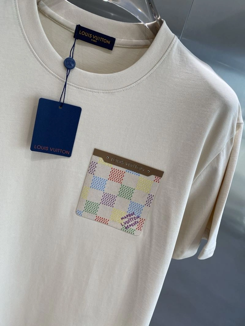 Louis Vuitton T-Shirts Comfortable 135694