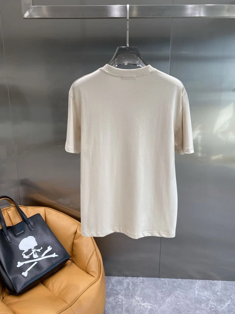 Louis Vuitton T-Shirts Comfortable 135694