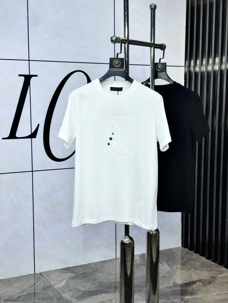 TechFriendly Louis Vuitton T-Shirts 135702