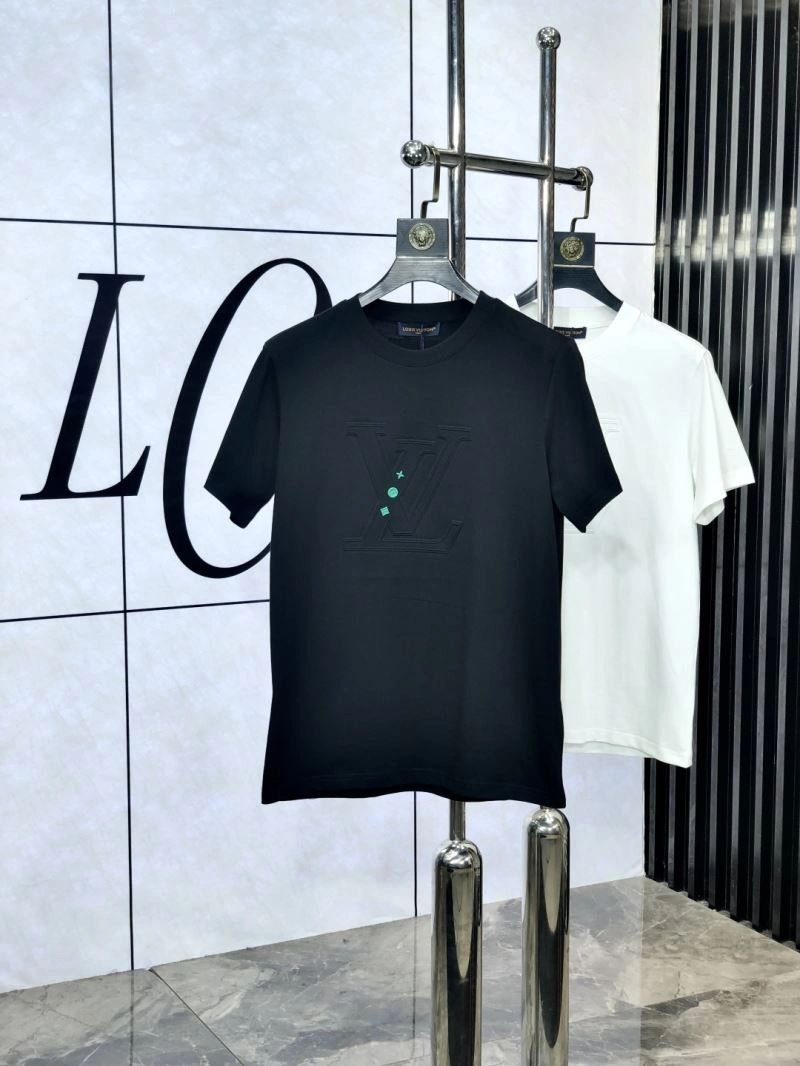 TechFriendly Louis Vuitton T-Shirts 135702