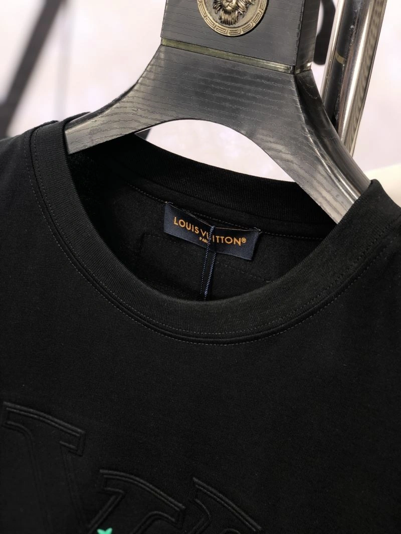 TechFriendly Louis Vuitton T-Shirts 135702