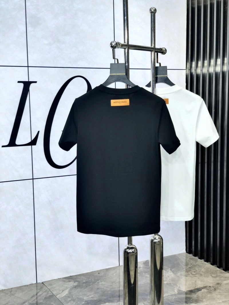 TechFriendly Louis Vuitton T-Shirts 135702