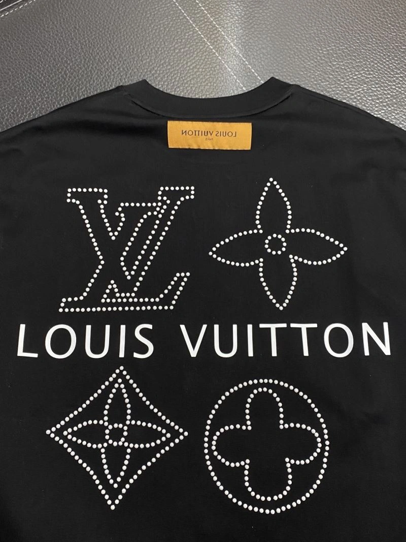 FreshLook Louis Vuitton T-Shirts 135679