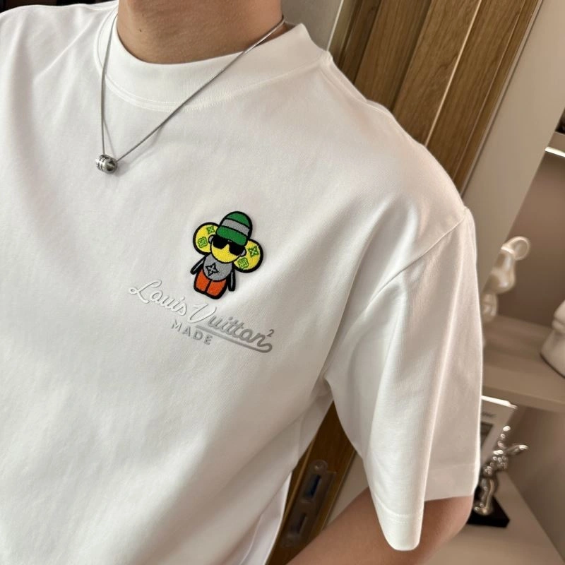 Louis Vuitton T-Shirts WaterResistant 135685