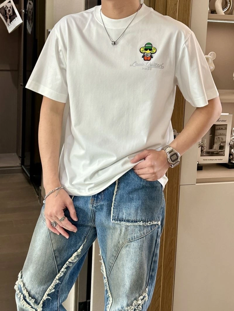 Louis Vuitton T-Shirts WaterResistant 135685