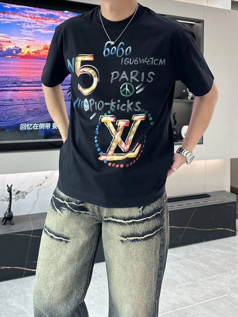 Louis Vuitton T-Shirts WrinkleFree 135680